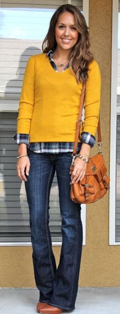 Thanksgiving Outfit ideas 2016. Try Stitch fix this Holiday Season. Fall 2016 inspiration photo for stitch fix. #Stitchfix #Sponsored Marlene Jeans, Mustard Sweater, Moda Chic, Mode Casual, Thanksgiving Outfit, Yellow Sweater, Weekend Wear, Boot Cut Jeans, Looks Style