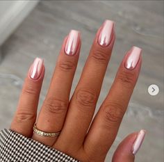 Nail Art For Halloween, Hairstyles Dinner, Pink Tip Nails, Ball Hair, French Tip Acrylic Nails, Acrylic Nails Coffin Short, Winter Vibes, Hot Nails