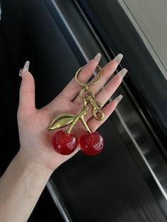 Charms For Bags, Cherry Bag, Cherry Soda, Cherry Charm, Vintage Ootd, Purse Essentials, Nice Clothes, Luxe Life, Jewelry Fashion Trends