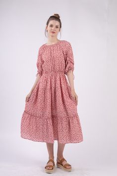 The floral round neck tiered midi dress is a charming and feminine piece that exudes elegance and style. With its delicate floral pattern and tiered design, this dress is perfect for any spring or summer occasion. The round neck adds a classic touch, while the midi length offers a sophisticated silhouette. The tiered layers add depth and movement to the dress, creating a romantic and flowy look. Whether for a garden party, brunch, or a day out, this dress will make you feel effortlessly chic and beautiful. Embrace your feminine side and captivate in the floral round neck tiered midi dress for a timeless and elegant ensemble. Features: Drawstring, Ruched Sheer: Opaque Stretch: Slightly stretchy Body: Not lined Material composition: 100% polyester Care instructions: Machine wash cold. Tumble Tiered Midi Dress, Midi Length, Round Neck, Plus Size Dresses, Knit Top, Jumpsuit Dress, New Dress, Casual Dresses, Evening Dresses