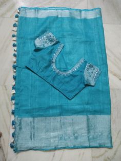 Silver Work Blouse Designs For Pattu Sarees, Blue Blouse Designs, Silk Saree Blouse Designs Patterns, Patch Work Blouse Designs, Mirror Work Blouse Design, Saree Tassels Designs, Boat Neck Blouse Design, Blouse Designs Catalogue, Computer Work