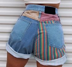 Vestiti In Jeans, Casual Denim Shorts, Vintage Denim Shorts, Diy Vetement, Look Retro, Fashion Bottoms, Outfit Trends, Summer Vintage, Shorts Women