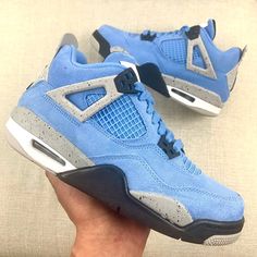 Jordan 4 “Unc/ University Blue” 6.5y= Women 8 Follow On Ig: @Ofalltime.La Jordan 4 Retro Outfit, Jordan 4 Unc, Unc University, Jordan 4’s, Air Jordans Women, Blue Air, Blue Jordans, Jordan 4s, Jordan Shoes Retro