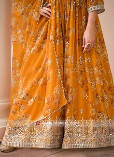 Yellow Abaya, Choli Blouse, Latest Salwar Kameez, Abaya Style