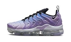 WMNS Air Vapormax Plus DZ5204 500 Vapormax Nike, Air Vapormax Plus, Nike Air Vapormax Plus, Womens Style, Blue Gradient, Air Vapormax, Air Max Plus, New Nike Air, Nike Air Vapormax