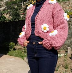 Pink Daisy Cardigan, Chunky Cardigan Sweater, Oversized Flower Cardigan, Mother's Day Gifts, Pink Bloom Cardigan Women, Cropped Knitted Jacket, Cropped Knitted Cardigan, Hand Knit Sweater, Flower Cardigan Model heigh: 1.60 cm weigh: 50 kg Size: S-M-L/36-38-40 Cardigan size: Fit most size You can request it with different colors. Please inform me before making an order if you want different colors or write on personalization box. Colors may vary slightly. I can write a name or word on it if you w Daisy Cardigan, Chunky Sweater Cardigan, Gifts Pink, Flower Cardigan, Knitted Jacket, Cardigan Oversized, Sweater Oversized, Chunky Cardigan, Cardigan Women