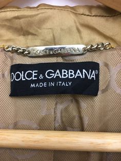 DOLCE & GABBANA Blazer Gold Women Size 40 Made In Italy 57% Silk 43% Viscose SIZE ON TAG ( 40 ) MEASURES ABOUT (APPROXIMATELY) : - ARMPIT TO ARMPIT: 17.5 inch - LENGTH (BACK COLLAR DOWN): 20.5 inch - SLEEVES: 24 inch (PLEASE CHECK MEASUREMENT CAREFULLY) ----------------------------------- Please contact to me with any questions. Thank you very much for  watching my item. Please come again & have a nice day:) Thank You. Golden Jacket Outfit, Vintage Outfits 90s, Soft Pink Color, Embroidery Sweatshirt, Body Glove, Chanel Deauville Tote Bag, Branded Sweatshirts, Navy Blue Color, Dolce & Gabbana