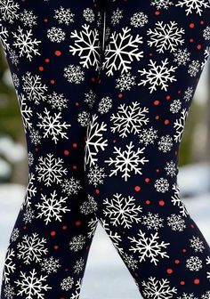 Womens Snowflake Leggings | Best Leggings | Mom and Me – MomMe and More