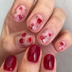 @y_yjenny on insta Red Flower Nails, Flowers On Nails, Nails Only