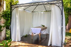 Outdoor Massage Gazebo, Outdoor Massage Ideas, Massage Space Ideas, Outdoor Massage Space, Reiki Room Decor, Healing Room Ideas, Massage Outdoor, Massage Ideas