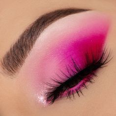 Fitness Barbie, Maquillaje Aesthetic, Drag Make-up, Pink Eye Makeup, Cute Eye Makeup, Make Up Inspiration, Cooler Style, Barbie Makeup