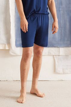 This soft casual short is perfect for lounging around on hot days or keeping cool under the covers. Different from our classic drawstring pants, these shorts have a covered elastic waistband. Made in Canada. 93% Viscose from Bamboo / 7% Spandex. S (28-30), M (32-34), L (36-38), XL (40-42). Machine washable and dryer friendly. Mens Lounge, Blue Space, Lounge Shorts, Hot Days, Drawstring Pants, Dark Navy, Electric Blue, Casual Shorts, Bamboo