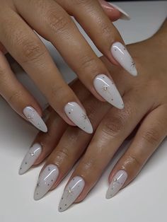 White Almond Nails, Unghie Sfumate, Milky Nails, Almond Nails Designs, Almond Nail, Blue Nail, Sparkle Nails, Star Nails, New Year's Nails