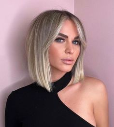 Beige Blonde Hair Color, Blonde Balayage Bob, Straight Bob Hairstyles, Balayage Bob, Ash Blonde Balayage, Blonde Bob Hairstyles, Short Hair Balayage