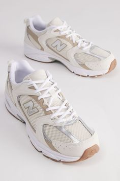 White Tennis Shoes New Balance, Dad Shoes New Balance, Woman’s New Balance Sneakers, New Balance Tennis Shoes Women, New Balance Shoes Neutral, New Balance Gym Shoes, Cute Neutral Shoes, New Balance Shoes Brown, New Balance Fresh Foam Outfit