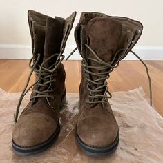 Womens Size 7.5 Lace Up Boots With Adjustable Top That Can Be Folded Down For A Different Style. Approx. 8.5”H Excellent Condition. Like New. Never Worn Brown Suede Boots, Nine West Shoes, Moto Boots, Brown Suede, Suede Boots, Nine West, Lace Up Boots, Different Styles, Womens Boots