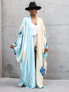 Silk Kimono Outfit, Oversized Silk Kimono With Long Sleeves, Blue Oversized Kimono, Silk Long Kimono For Beach Cover-up, Silk Kimono With Kimono Sleeves For Beach Cover-up, Silk Maxi-length Printed Kimono, Kimono Outfit, Silk Kimono, Complete Outfits