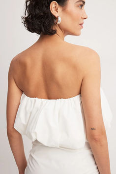 Strapless Puff Top Chic Bandeau Tube Top For Brunch, Chic White Off-shoulder Tube Top, Chic Bandeau Crop Top For Day Out, White Bandeau Tube Top For Brunch, White Off-shoulder Crop Top For Brunch, Chic Cropped Tube Top For Spring, Chic Bandeau Crop Top For Brunch, Chic White Bandeau Crop Top, White Bandeau Crop Top For Day Out