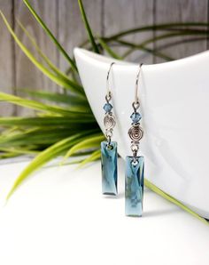 Blue Swarovski crystal earrings, the posts are in .925 silver. They measure 2" in length Can be worn with a little dress or jeans! Each piece is handcrafted with love and I design each of my jewelry in my workshop in Trois-Rivières. If you give this jewelry as a gift, I will be happy to add a card with your little note inside. The product will be packaged securely to ensure that it should not have any problems during shipping. Please ensure address is up to date to avoid lost/undelivered mail. Acrylic Projects, Jewelry Sale, Swarovski Crystal Earrings, Jewelry Ideas, Crystal Earrings, Swarovski Crystal, Jewelry Sales, Favorite Jewelry, My Jewellery