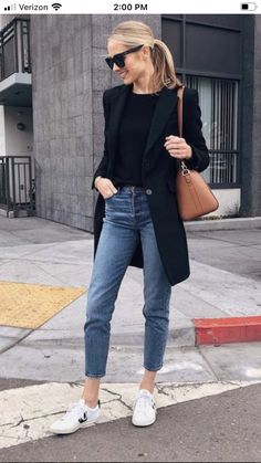 Chic Sweaters, Style Chic, Winter Fashion Outfits, Look Chic, Outfits Casuales