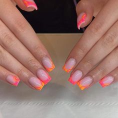 Holiday Short Acrylic Nails, Summer Holiday Biab Nails, Holiday Nails Summer Acrylic Square, Square Summer Nails 2023, Nails Idee Summer, Summer Acrylic Nails French Tips, Short Holiday Nails Summer, Punta Cana Nails, Holiday Biab Nails