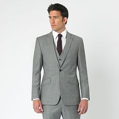 Three piece grey suit. Nice! Prom Dresses For Men, Prom Dress Jacket, Beach Wedding Suits, Mens Suits Modern, Modern Groom, Suits Prom