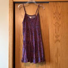 Nwt Summer Dress Moving Sale Final Price Casual Purple Sundress For Brunch, Vintage Striped Dress, Blue Ruffle Top, Ruffle Summer Dress, Womens Shift Dresses, Sleeveless Long Dress, Embroidered Maxi Dress, Stretchy Dress, Maxi Dress Evening