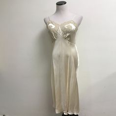 Vintage Silk Lace Long Chemise/ Gown..Totally Beautiful Feminine And Lots Of Pretty Details Spaghetti Straps No Tags On This Piece Length 42 Bust 40 It Is Loose On This Mannequin Which Is Size 4.(S) Should Fit Size Medium Long Night, Lace Silk, Silk Lace, Silk Gown, Ivory Lace, Vintage Silk, Night Gown, Women's Intimates, Spaghetti Strap