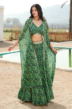 Buy Green Jacket Zari Brocade Embellished Foil Aryana Bead Set With Draped Skirt For Women by Moledro Online at Aza Fashions. Coin Lace, Bustier Blouse, Green Cape, Mehndi Outfit, Mehendi Outfit, Trendy Outfits Indian, Mehendi Outfits, Traditional Indian Dress, Lehenga Online