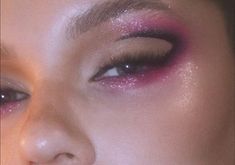 Pink Makeup Aesthetic, Unconventional Makeup, Mekap Mata, 20 Makeup, Going Out Makeup, Bold Eyeshadow, Casual Makeup, Barbie Makeup, Work Makeup