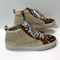 Brand New / No Box No Flaws Vince Camuto High-Top Sneakers Size 6 Fits True To Size Please See Pictures For Details! Leopard Print Genuine Cow Hair Brown And Black Genuine Leather Trims Fleece Lining And Heel Area Rubber Sole Printed Laces Zipper Reasonable Offers Welcome Smoke Free Home Next Day Shipping Snakeskin Ankle Boots, Snake Print Boots, Tan Booties, Ankle Heels, Boot Print, Hair Brown, Suede Block Heels, Vince Camuto Shoes, High Top Shoes