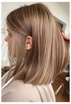 Highlights Brown Hair Short, Golden Highlights Brown Hair, Highlights Brown Hair Balayage, Dark Blonde Hair, Honey Hair, Blonde Hair Looks