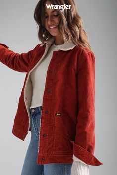 Sherpa-lined with a longer silhouette and pointed yokes for an extra touch of western authenticity. #SherpaJacket #FallJackets #FallOutfits Jackets Reference, Red Wrangler, Wrangler Jacket, Corduroy Trucker Jacket, Denim Jacket Winter, Lambskin Jacket