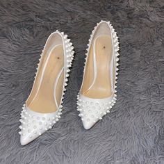 Never Worn Spring Synthetic Heels With Spikes, Casual Spiked Heels For Spring, Boston Proper, Shoes Color, Boston, Color White, Fast Delivery, Size 6, Women Shoes