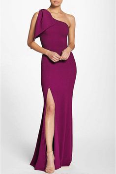 One-shoulder Evening Dress With Bow For Gala, One Shoulder Evening Dress With Bow For Gala, Gala Gown With Side Slits And Maxi Length, Gala Gown With Side Slits In Maxi Length, Chic Long Gown With Sweep Train, Chic Gown With Sweep Train, Elegant Evening Maxi Dress With Bow, Chic Formal Gown With Back Opening, Glamorous Wedding Gown With Side Slits