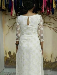 Churidhar New Churidhar Designs, Churidhar Designs Neck, Off White Churidar Designs, White Kurthi Ideas, White Churidar Designs, White Kurti Designs, Chudidhar Designs, Chudithar Neck Designs