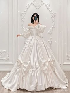 Anime Inspired Wedding Dress, Wedding Dresses With Dramatic Sleeves, Fairytale Dress Princesses Ball Gowns, Anime Wedding Dress, Aesthetic Wedding Dress, Wedding Dress Aesthetic, White Fir, Aesthetic Wedding