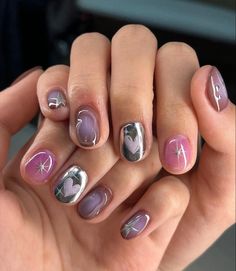 Japanese Nails Short, 00s Mode, Korean Nail, Hello Nails, Hippie Nails, Grunge Nails, Her Nails, Pretty Gel Nails, Cute Gel Nails