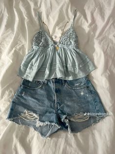 Obx Clothes, Future Outfit, Girly Outfits, Looks Vintage, Outfits Casuales, Cute Casual Outfits