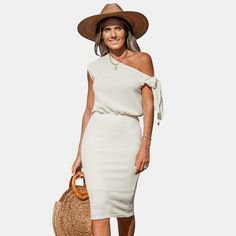 Add some sass to your casual-chic style with our Waffle Knit Off-Shoulder Midi Dress. This stylish and comfortable wardrobe addition features a waffle knit texture and off-shoulder design, bringing a hint of allure to your everyday look. Whether you're going out for brunch with friends or attending a casual wedding gathering, this dress will keep you looking fashionable and feeling confident. It's a versatile piece that can be dressed up or down depending on how you choose to accessorize it. Pro Wedding Gathering, Cupshe Dress, Off Shoulder Midi Dress, Yellow Maxi, Paisley Maxi Dress, Womens Khakis, Off Shoulder Fashion, Casual Evening, Blue And White Dress