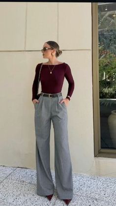 Outfits With Trousers Classy, Light Summer Fall Outfits, Mid 20s Outfits, Mid 20s Fashion Outfits, Realtor Fits, Corporate Fits, Adrette Outfits, Wide Legged Pants, Fest Outfits