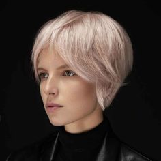 28 Stylish Long Pixie Bob Haircuts for a Unique Length and Style Long Pixie Bob, Pixie Haircut Ideas, Pixie Bob Hairstyles, Longer Pixie Haircut, Pixie Bob Haircut, Bob Hairstyles For Thick, Bob Haircut For Fine Hair, Lob Haircut, Edgy Short Hair