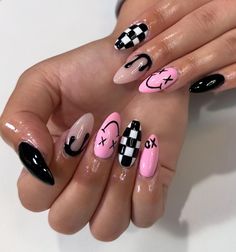 Coffin To Almond Nails, Rock N Roll Nail Ideas, Edc Nails Designs Almond, Skater Nails Acrylic, Edm Concert Nails, Jelly Roll Concert Nail Ideas, Lightening Bolt Nail Design Black, Goth Girl Nail Ideas, Avril Lavigne Inspired Nails