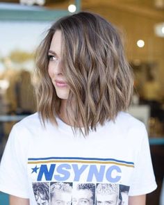 Hairstyles Ombre, Colored Hairstyles, Brown Hair Looks, Choppy Bob Hairstyles, Long Bob Haircuts, Shoulder Hair, Haircut Styles, Wavy Hairstyles, Hair Color For Women