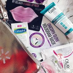 The quarterly Walmart Beauty Box 📦has landed and there’s a makeup bag! 😱Guys, this box is only four times a year for $5 and it’s always nice to be filled back in on more sample sizes of new products to try. I am super excited to try the Uni Lip Patch, Women Best, Subscription Boxes, Beauty Box