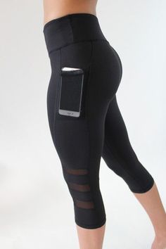 Fierce Capris These sleek compression capris have a low-profile mesh detail that enhance breathability and modern style. Get them today for only $35! Legging Court, Mode Tips, Fitness Outfits, Sport Leggings, Nike Pullover, Legging Sport, Workout Attire, Athletic Outfits, Capri Jeans