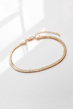 14k gold plated 3mm herringbone chain.    14k gold plated 3mm herringbone chain. Herringbone Bracelet, Herringbone Chain, Pop Bottles, Gold Branding, Little Things, Fabric Material, Herringbone, Jewelry Sales