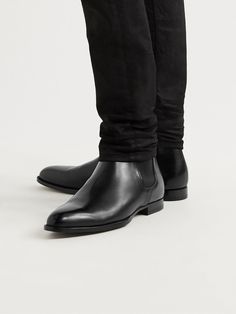 Slim Jeans Men, Celine Street Style, Overall Men, Chelsea Boots For Men, Black Leather Chelsea Boots, Boots Chelsea, Chelsea Boots Men, Boots For Men, Leather Chelsea Boots