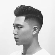 Resultado de imagem para undercut Asian Hair Undercut, Asian Undercut, Asian Men's Hairstyles, Male Hairstyles, Kinds Of Haircut, Korean Men Hairstyle, Haircut Tip, Asian Haircut, Hairstyles Blonde