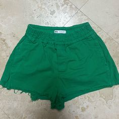 Brand New Green Zara Shorts Perfect For Summer Green High-waisted Shorts For Beach, Green Summer Bottoms By Zara, Zara Summer Green Bottoms, Green Zara Shorts For Spring, Zara Green Shorts, Zara Green Short Bottoms, Zara Cotton Beach Shorts, Zara Green Shorts For Spring, Zara Casual Summer Shorts